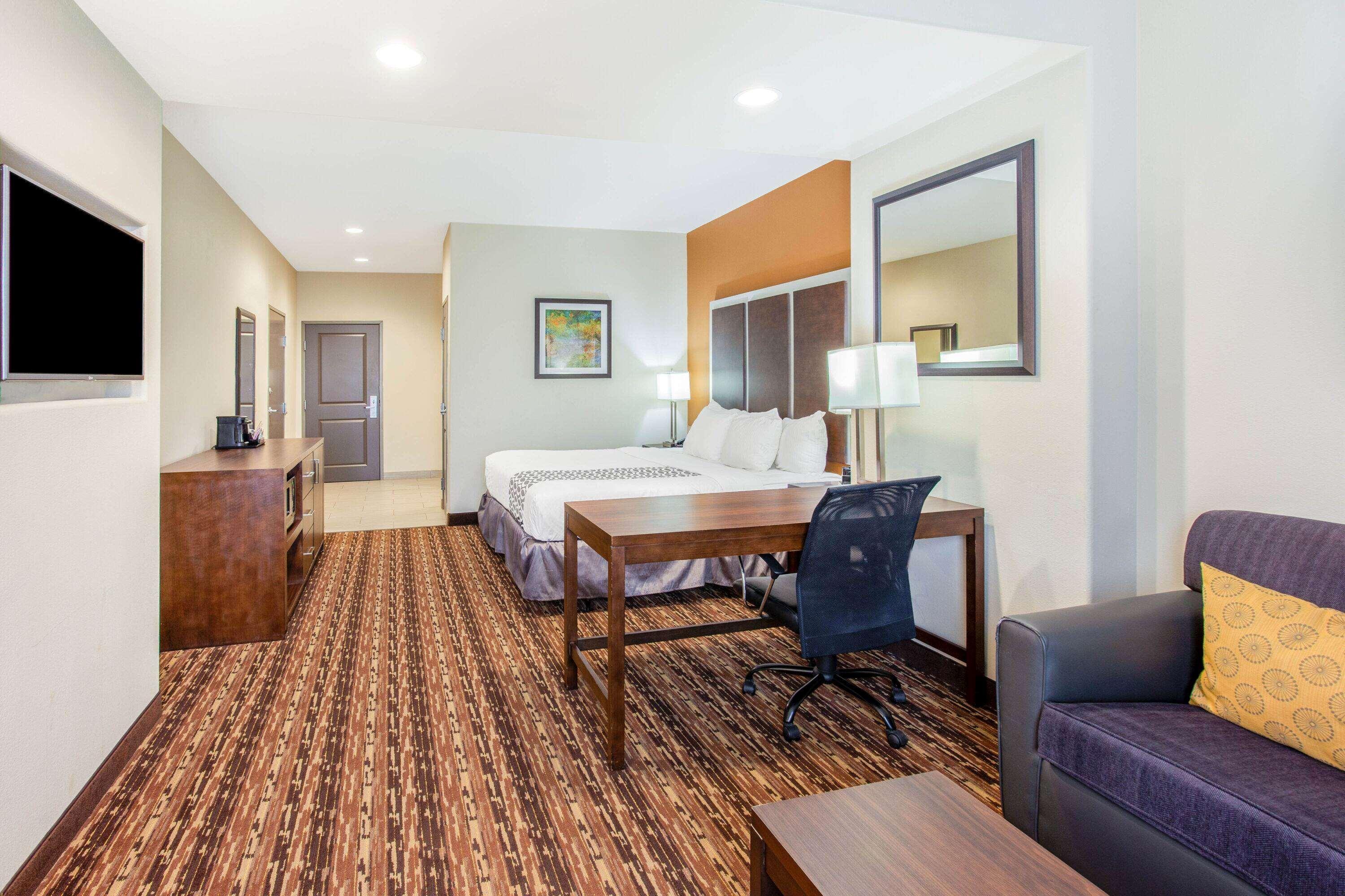 Hotel La Quinta By Wyndham Gonzales Tx Exterior foto